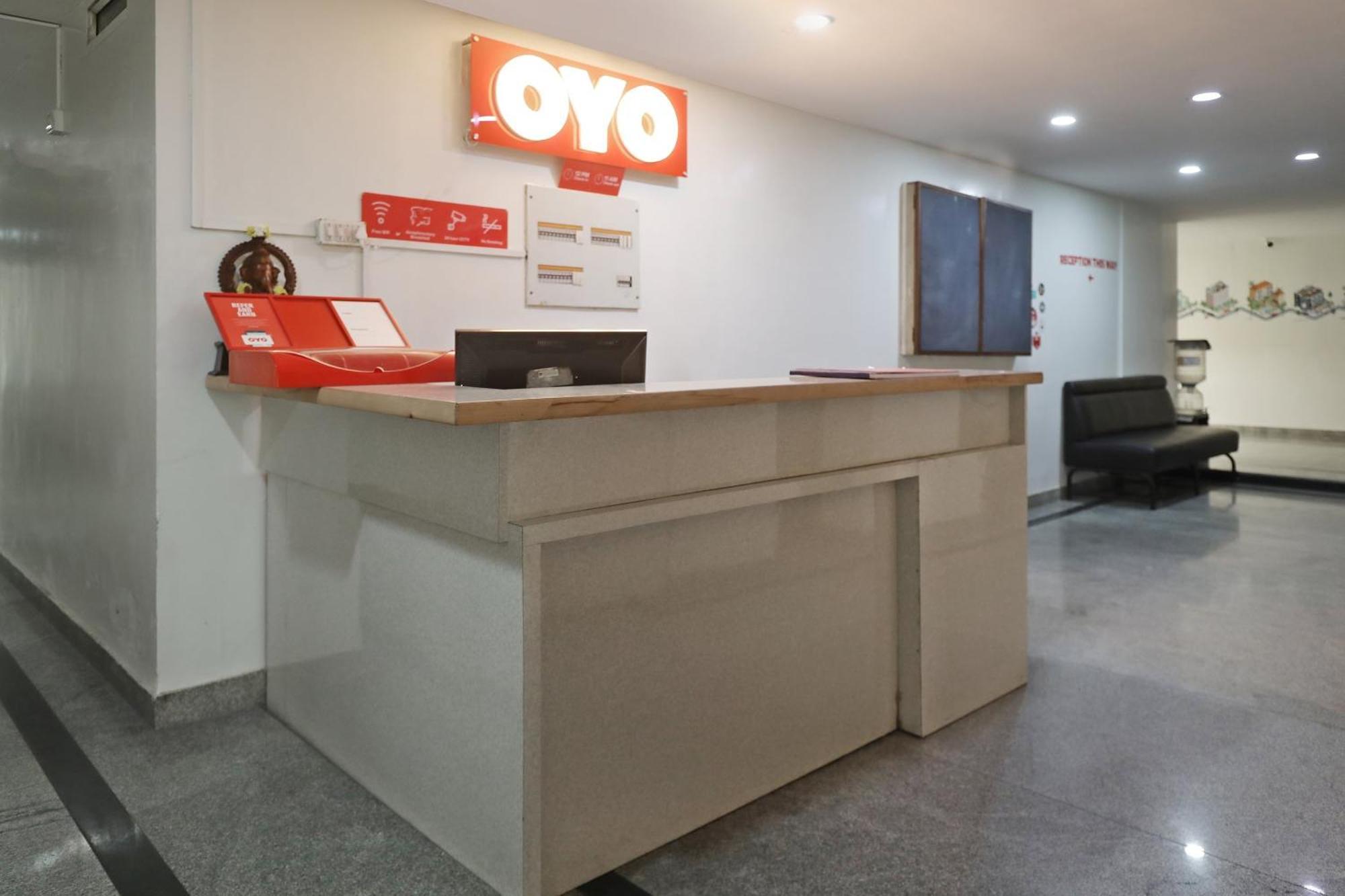 Oyo Flagship Hotel Archana Comforts Bangalore Extérieur photo